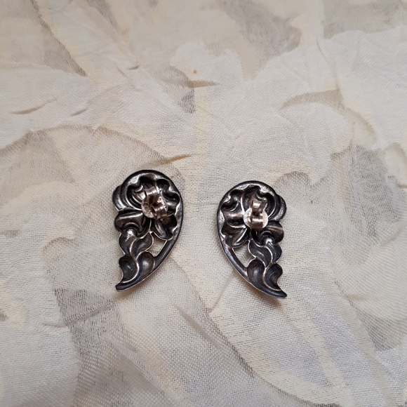 Vintage sterling silver art nouveau earrings - Picture 3 of 10